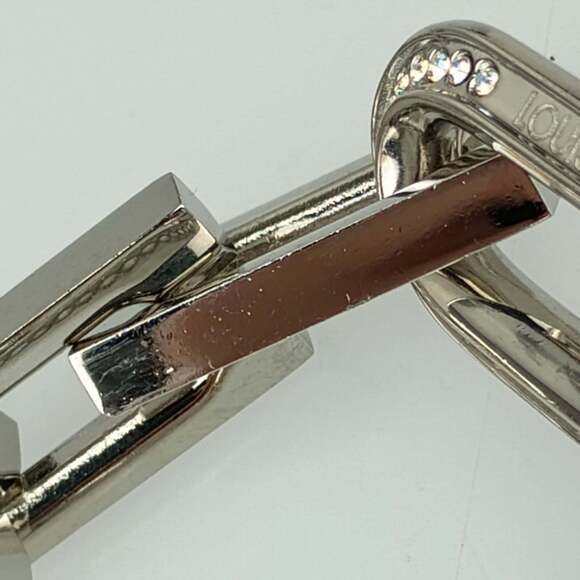 LOUIS VUITTON Black Necklace - Picture 7 of 10